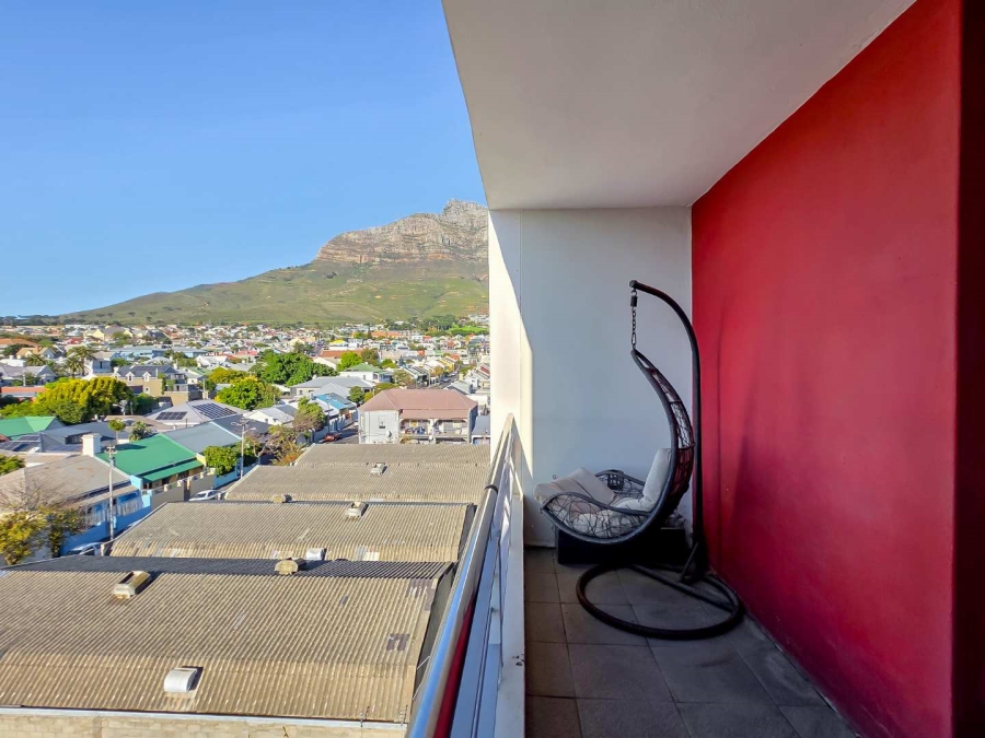 2 Bedroom Property for Sale in Woodstock Western Cape